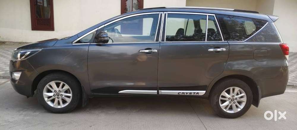 Toyota Innova Crysta 2.4 G Mt 8s, 2017, Diesel