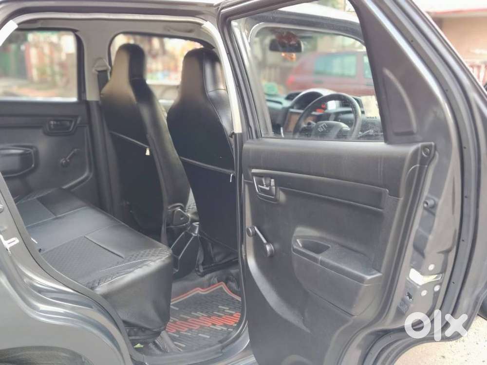 Maruti Suzuki S-presso Vxi Plus, 2022, Petrol