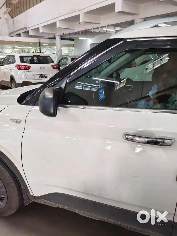 Hyundai Venue E 2025 Petrol