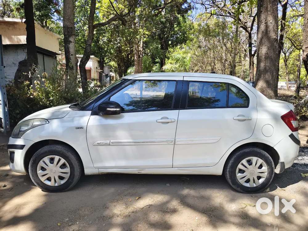 Maruti Suzuki Dzire 2015 Diesel 90000 Km Driven