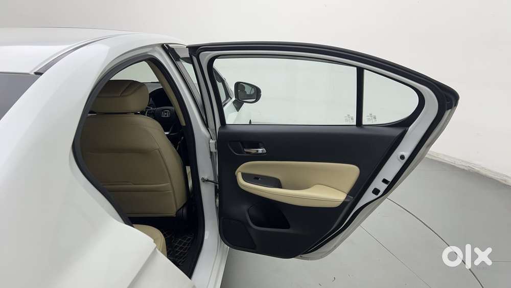 Honda City 1.5 Zx Cvt I-vtec, 2022, Petrol