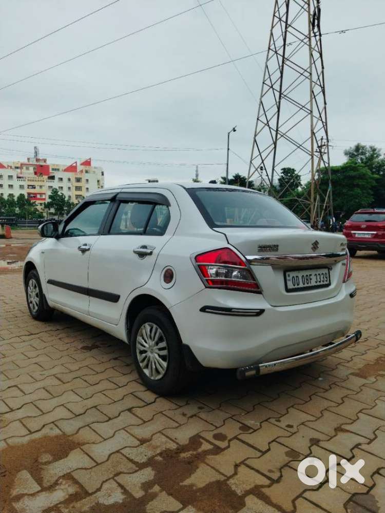 Maruti Suzuki Swift Dzire Vxi(o) At, 2017, Petrol