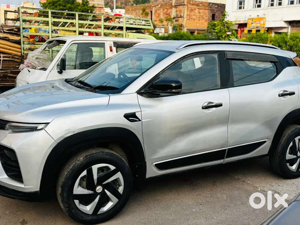 Renault Kiger 2023 Petrol