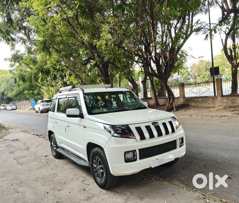 Mahindra Tuv 300 T10, 2018, Diesel