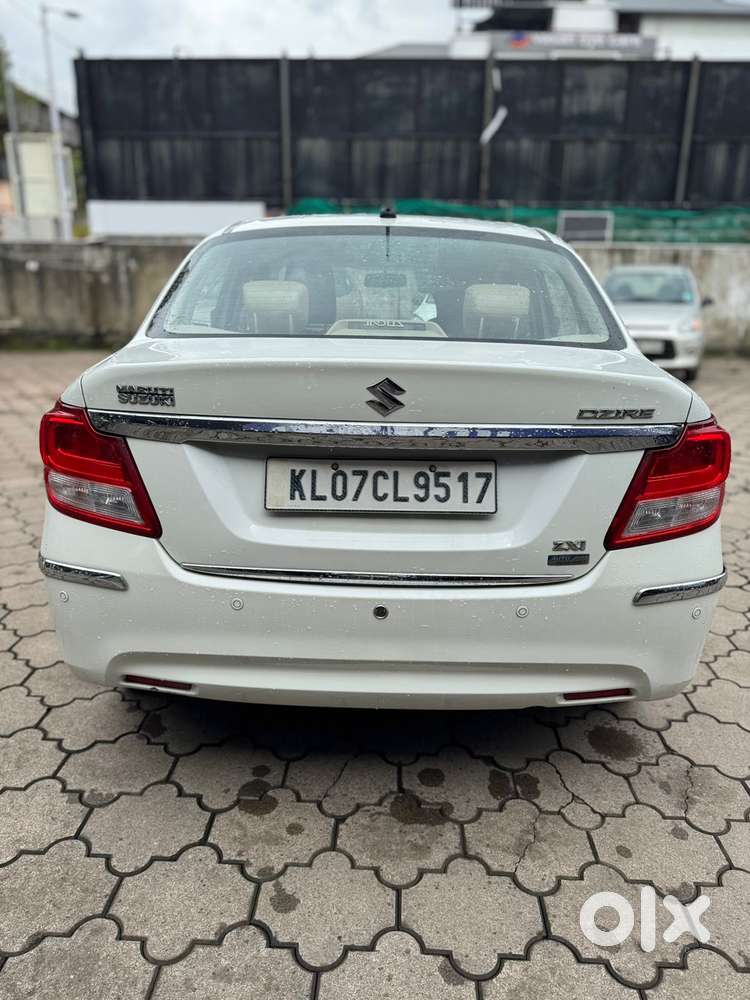 Maruti Suzuki Dzire 1.2 Zxi Amt, 2017, Petrol