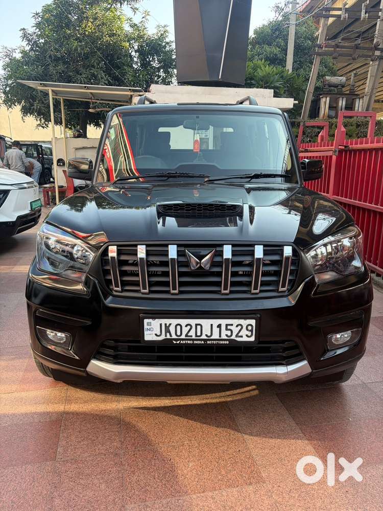 Mahindra Scorpio Classic Diesel 2024