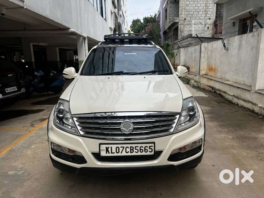 Mahindra Ssangyong Rexton Fully Automatic