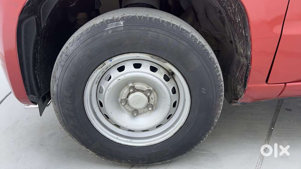 Mahindra Tuv 300 T4 Plus, 2018, Diesel