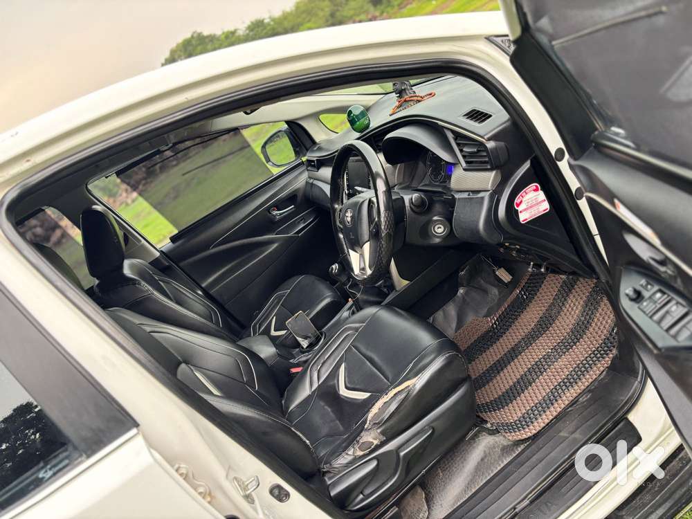 Toyota Innova Crysta 2.4 G Mt 8s, 2021, Diesel