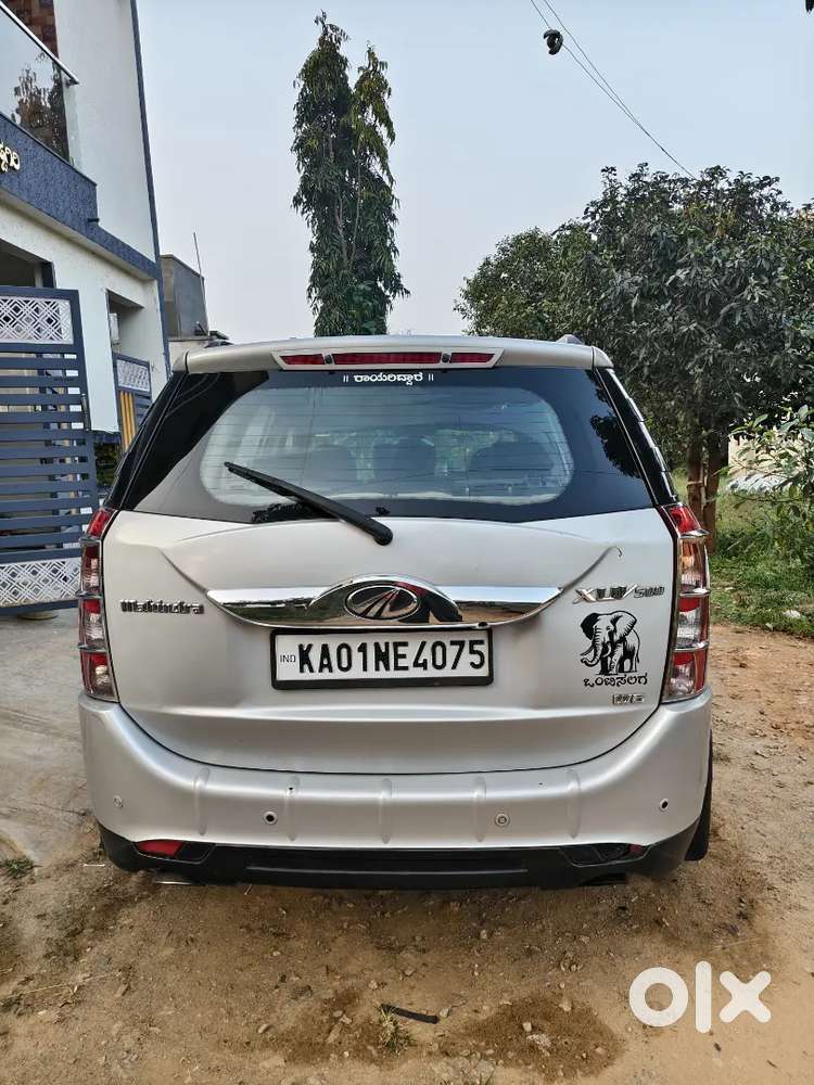 Mahindra Xuv500 2015