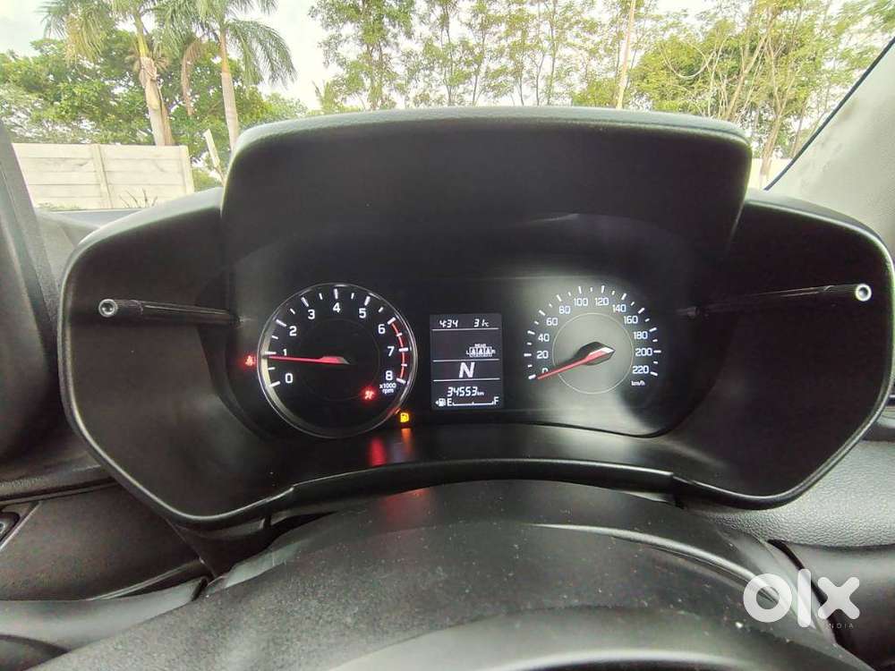 Maruti Suzuki Swift 1.2 Vxi (o), 2024, Petrol