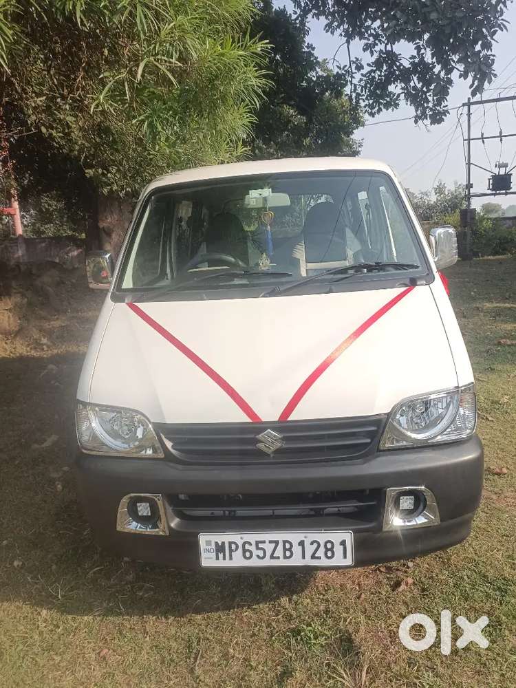 Maruti Suzuki Eeco 2024 Petrol 32000 Km Driven