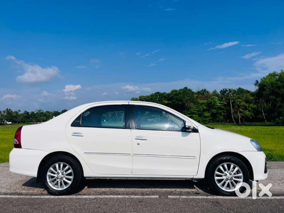 Toyota Etios 1.5 Vx, 2017, Petrol