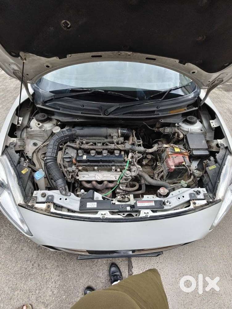 Maruti Suzuki Swift Vxi + Manual, 2023, Petrol
