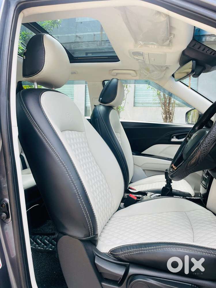 Mahindra Xuv 3xo Ax7 Diesel Mt, 2024, Diesel