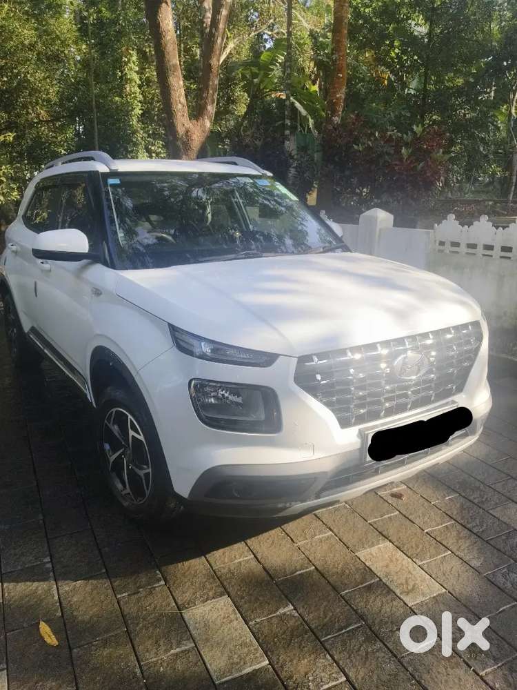 2nd Owner Hyundai Venue 2020