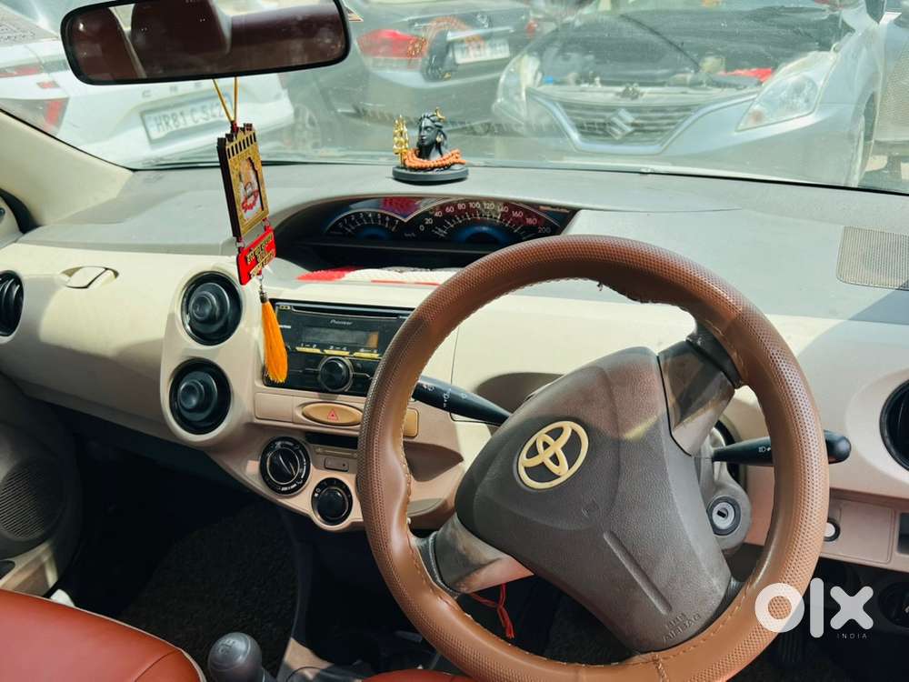 Toyota Etios Petrol 240000 Km Driven