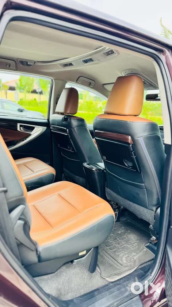 Toyota Innova Crysta [2020-ongoing] 2.4 Zx At 7 Str, 2021, Diesel