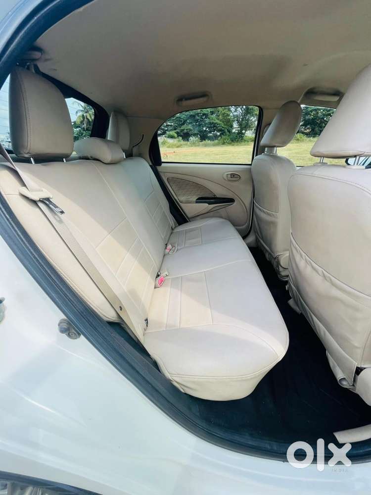 Toyota Etios Liva 2014-2016 Vx, 2016, Petrol
