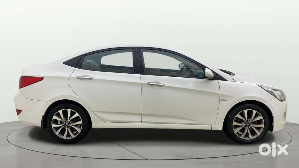 Hyundai Verna Hyundai-verna-2015-2016-1.6-crdi-s-option, 2015, Diese..