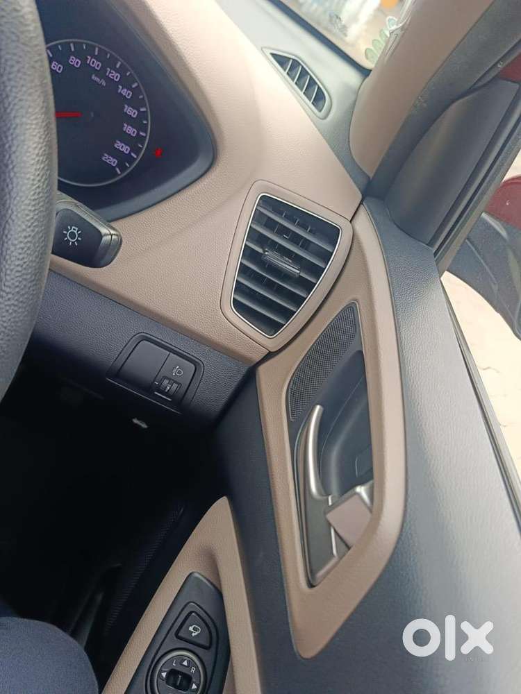 Hyundai Elite I20 2019 Petrol 50000 Km Driven