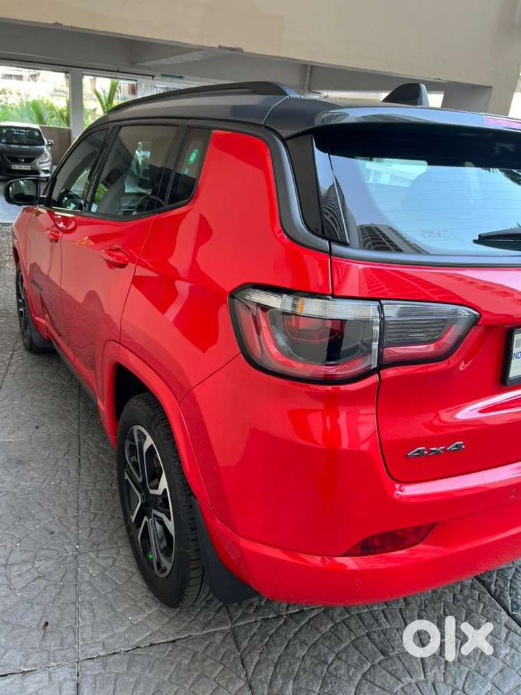 Jeep Compass Model S(o) 4x4 - No Accidents, No Scratch, Mint Condition