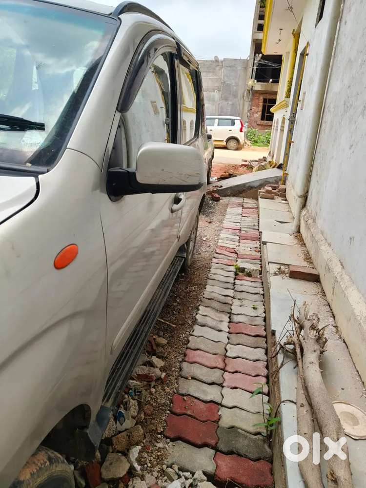Mahindra Quanto 2013 Diesel 76000 Km Driven