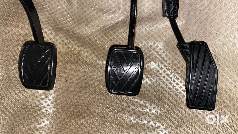 Maruti Suzuki Swift Dzire Zxi + Mt, 2017, Petrol