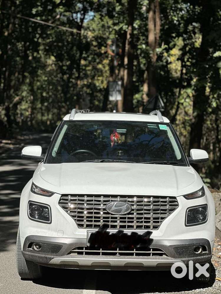 Hyundai Venue 2020 Petrol 55000 Km Driven