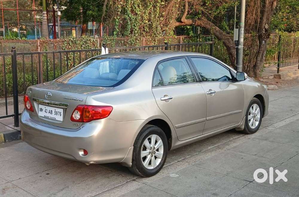 Toyota Corolla Altis 2010-2013 Vl, 2010, Petrol