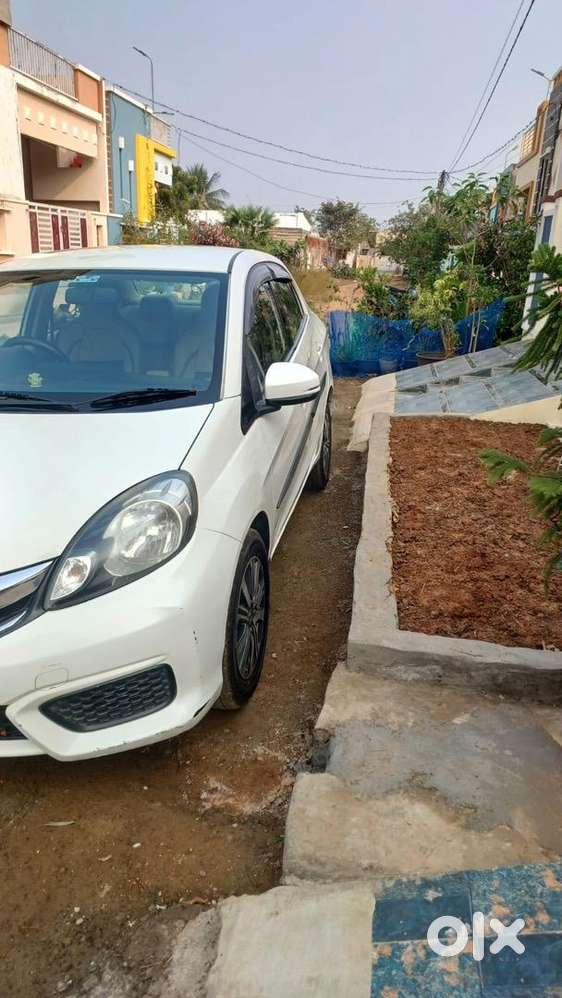 Honda Amaze 2017 Diesel Well Maintained