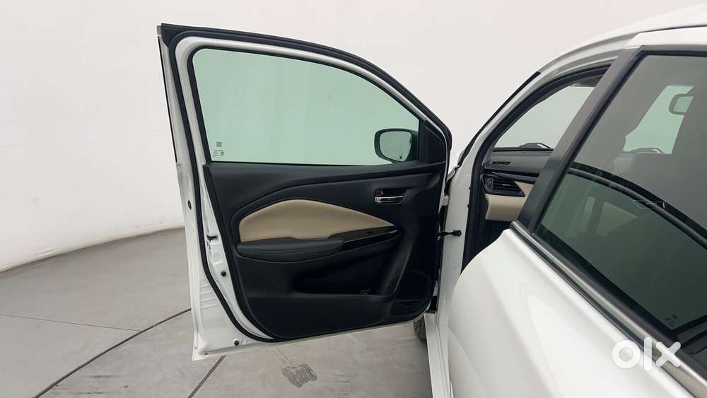 Toyota Glanza 1.2 V Amt, 2024, Petrol