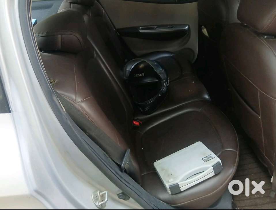 Hyundai I20 Sportz 2013 Petrol + Cng