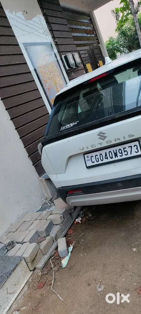 Maruti Suzuki Victoris 2026 Petrol 1200 Km Driven