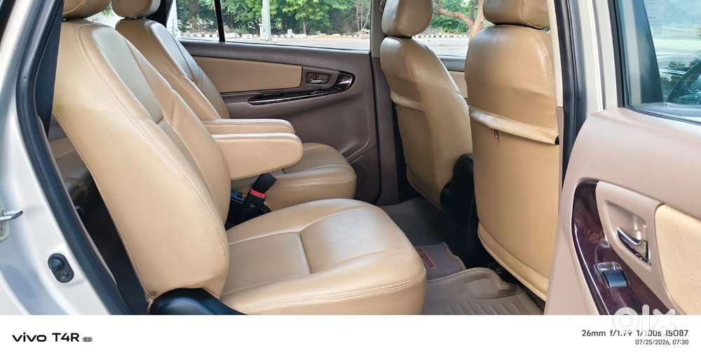 Toyota Innova 2.5 V 7 Str, 2015, Diesel
