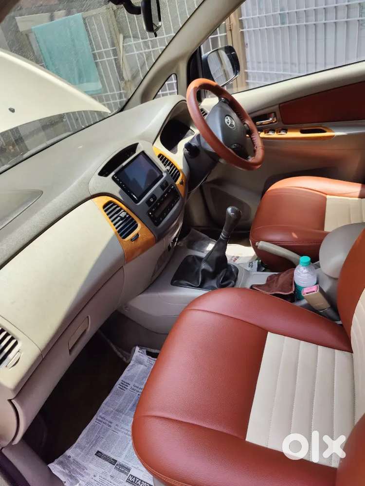 Toyota Innova Diesel 2011