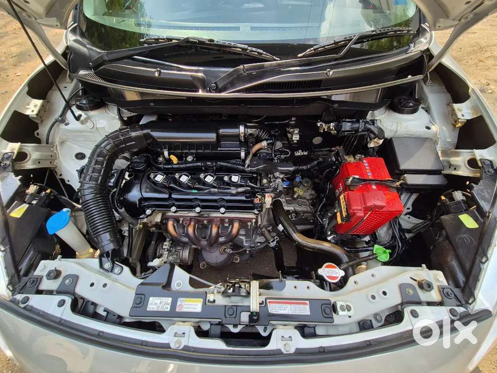Maruti Suzuki Swift 2021 Vxi Abs