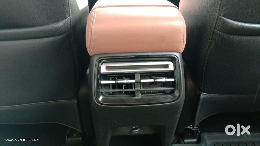 Mg Hector Plus Sharp Pro 1.5 Turbo Petrol Cvt 6 Str, 2023, Petrol