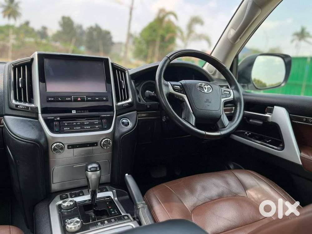 Toyota Land Cruiser 4.5 Vx Lc 200 Standard 1, 2016, Diesel