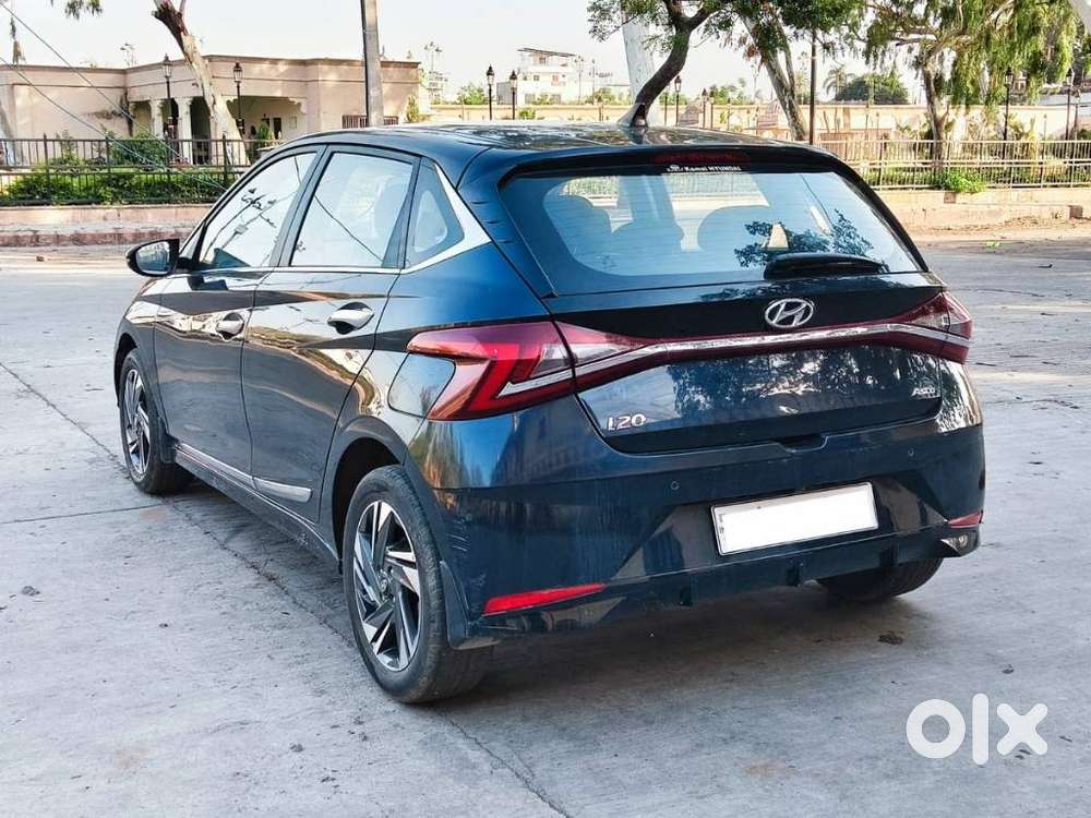 Hyundai I20 Asta (o) 1.2 Mt, 2023, Petrol