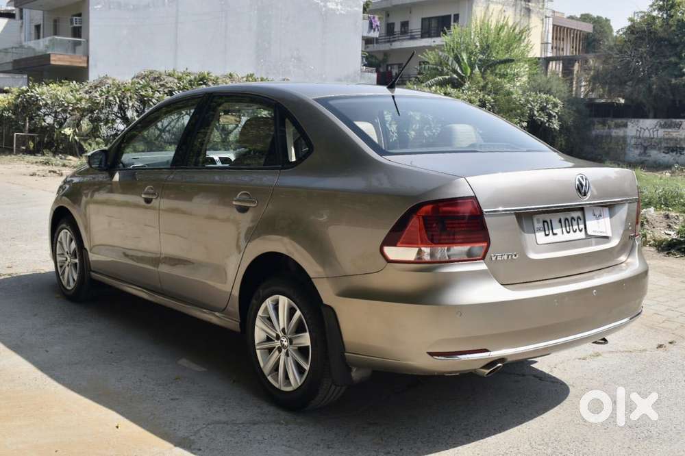 Volkswagen Vento 1.2 Tsi Highline Plus At, 2015, Petrol