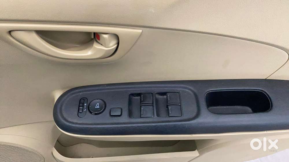 Honda Amaze S I-vtech, 2016, Petrol