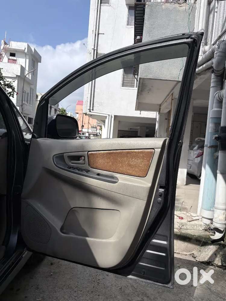 Toyota Innova 2.5 Diesel 2014