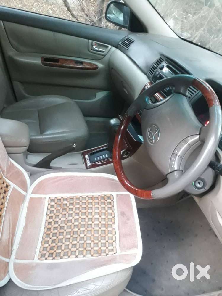 Automatic Transmission Corolla With High End Cng And Leather Seat