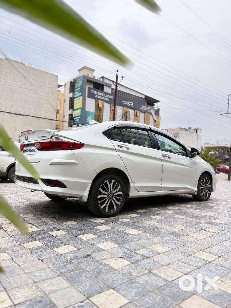 Honda City I-vtec Zx, 2017, Petrol