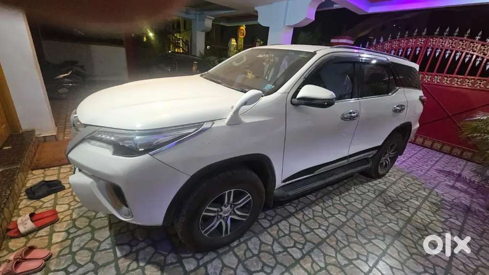 Toyota Fortuner 2018 Diesel 139000 Km Driven