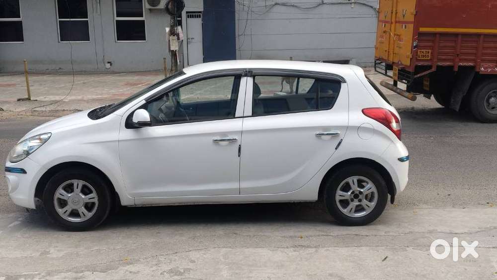 Hyundai I20 Diesel Sportz, 2011, Diesel
