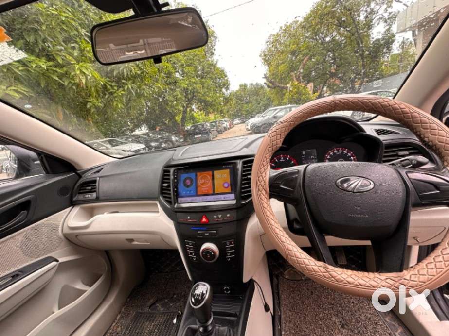 Mahindra Xuv300 W4, 2022, Petrol