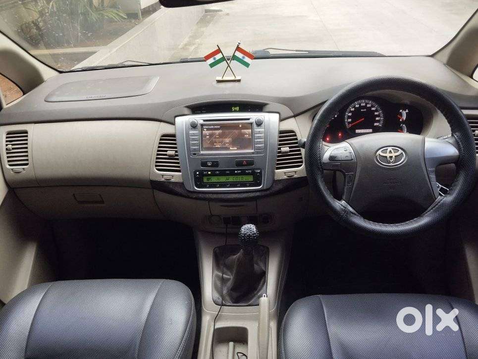 Toyota Innova 2.5 Z Diesel 7 Seater, 2014, Diesel