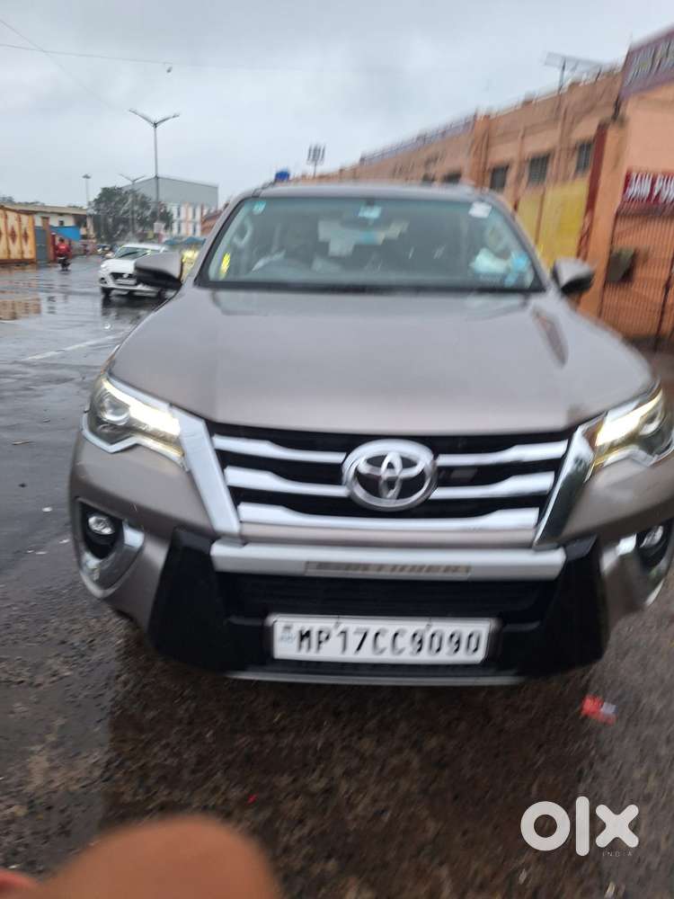 Toyota Fortuner 3.0 4x2 Mt, 2019, Diesel